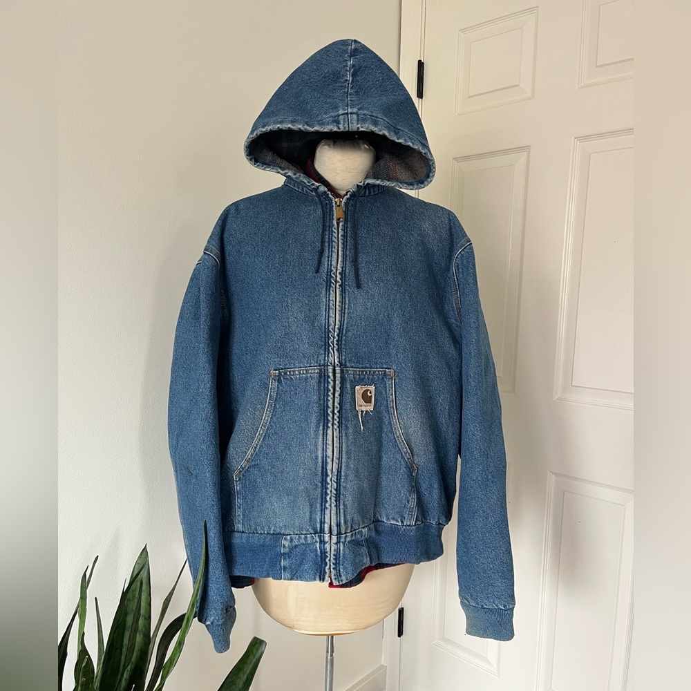 Carhartt VINTAGE J08DST Blanket-Lined Washed Denim Active Jacket -